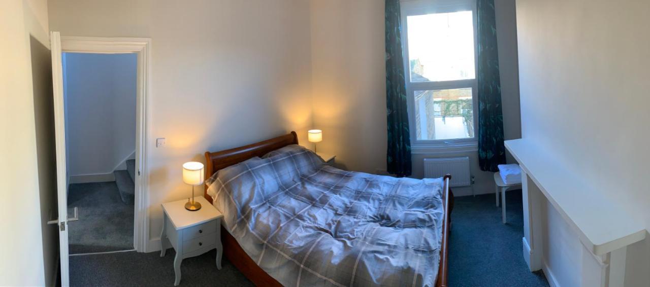 The Dimmer 2 Bedroom Apartment Londres Extérieur photo